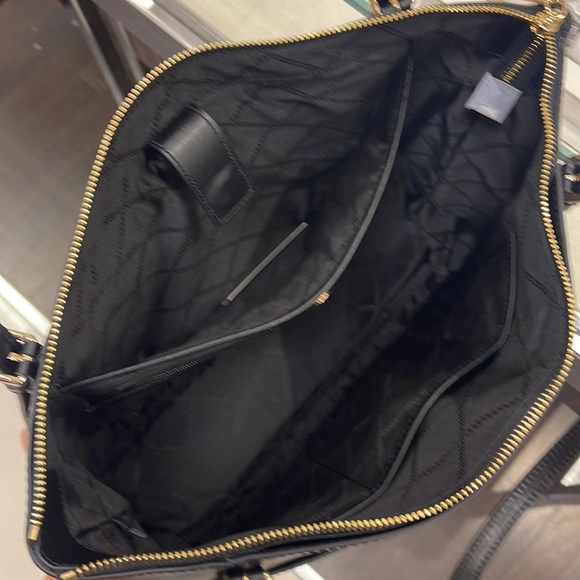 Michael Kors Bags Michael Kors Voyager Large East West Top Zip
